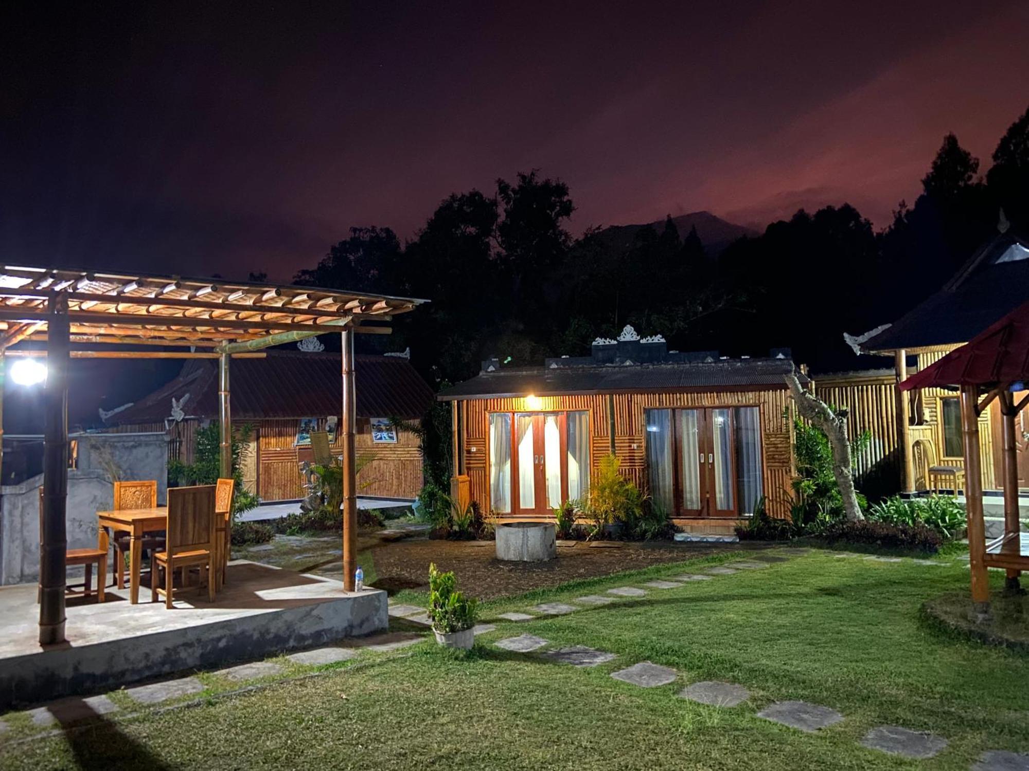 Jerro Under Mt Batur Camp Hotel Kintamani Екстериор снимка